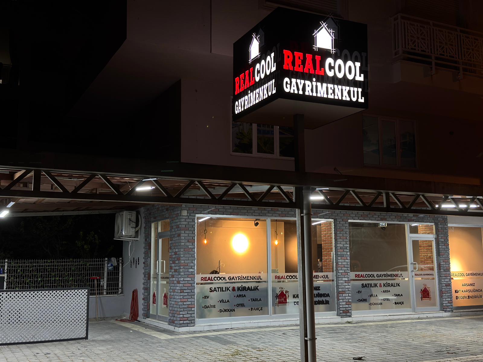 Ofis Fotoğrafı